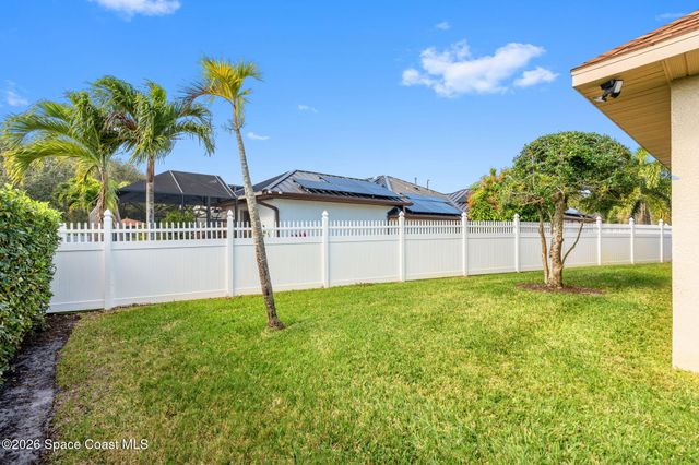 510 Lake Victoria Circle, Melbourne, FL 32940