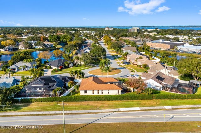 510 Lake Victoria Circle, Melbourne, FL 32940