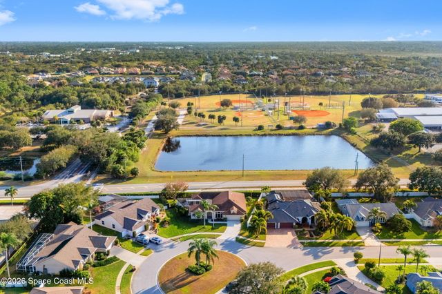 510 Lake Victoria Circle, Melbourne, FL 32940