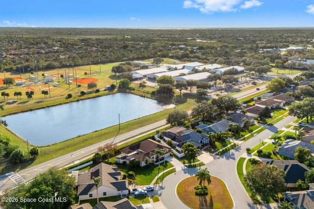 510 Lake Victoria Circle, Melbourne, FL 32940