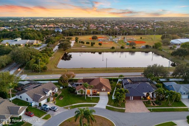 510 Lake Victoria Circle, Melbourne, FL 32940