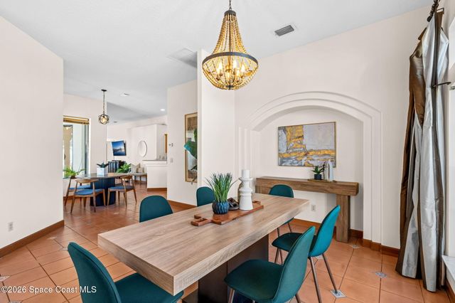 510 Lake Victoria Circle, Melbourne, FL 32940