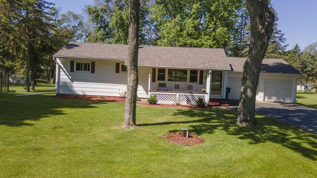 N2649 KELLEEN DRIVE, Waupaca, WI 54981