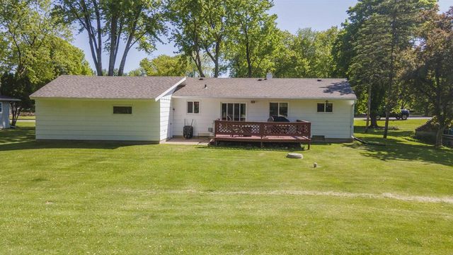 N2649 KELLEEN DRIVE, Waupaca, WI 54981