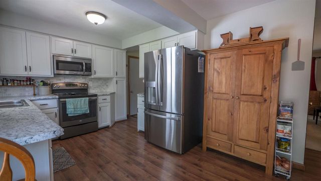 N2649 KELLEEN DRIVE, Waupaca, WI 54981