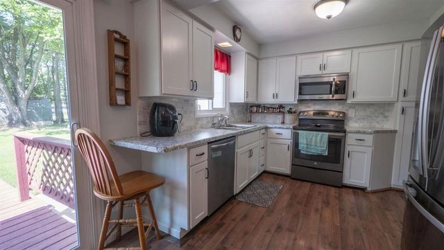 N2649 KELLEEN DRIVE, Waupaca, WI 54981