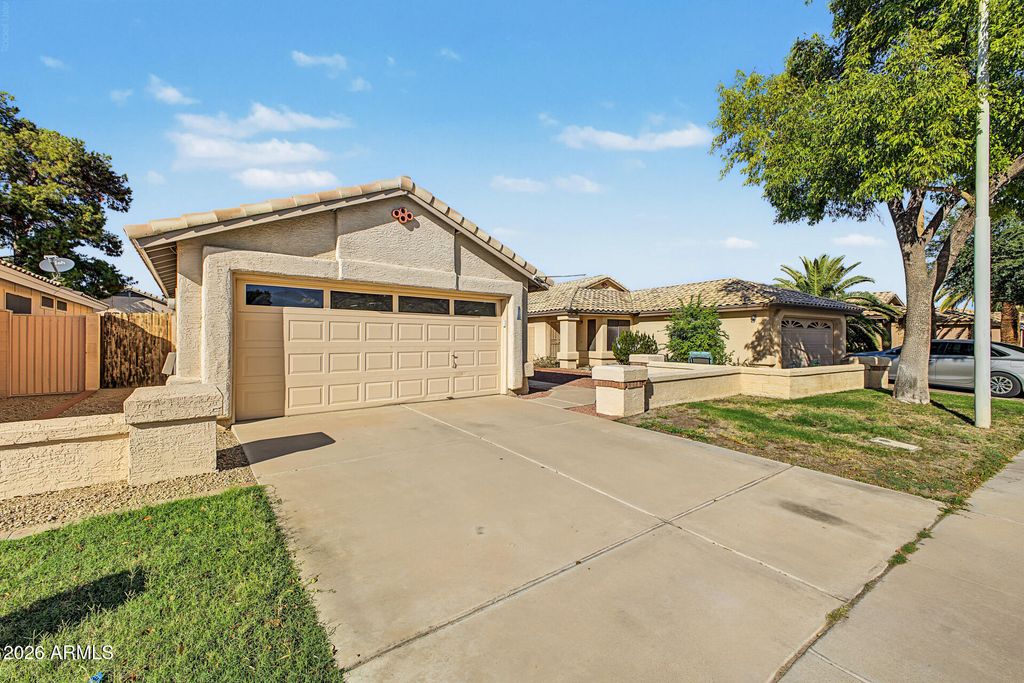 5774 W Commonwealth Place, Chandler, AZ 85226