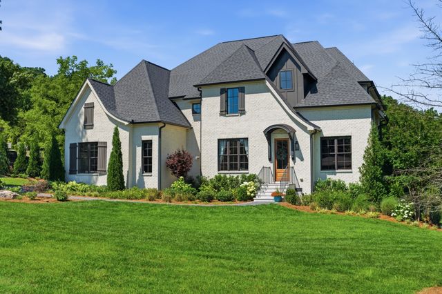 2108 Timberwood Pl, Nashville, TN 37215