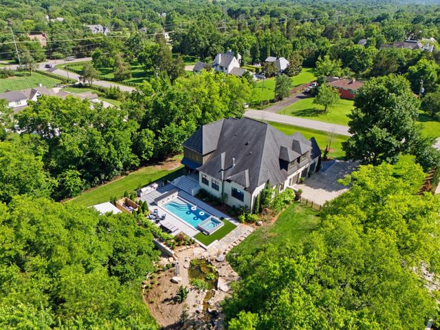 2108 Timberwood Pl, Nashville, TN 37215