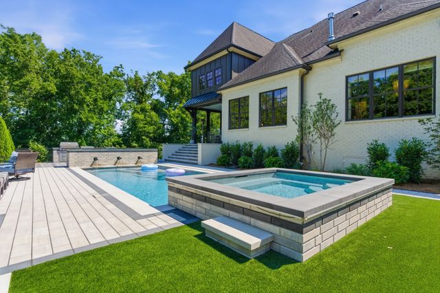 2108 Timberwood Pl, Nashville, TN 37215