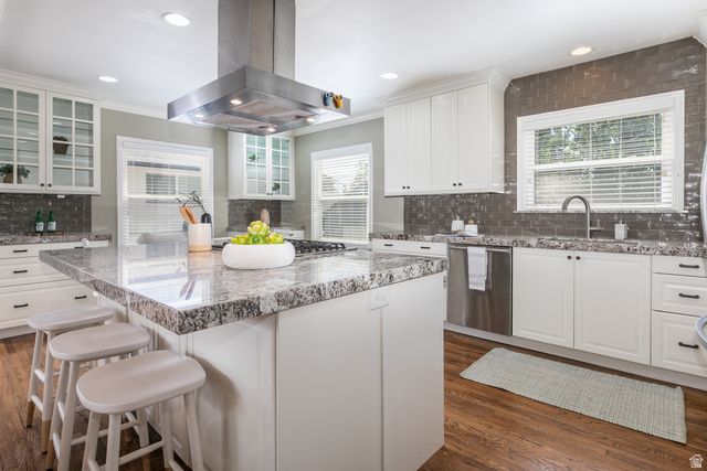 2952 S IMPERIAL ST, Salt Lake City, UT 84106