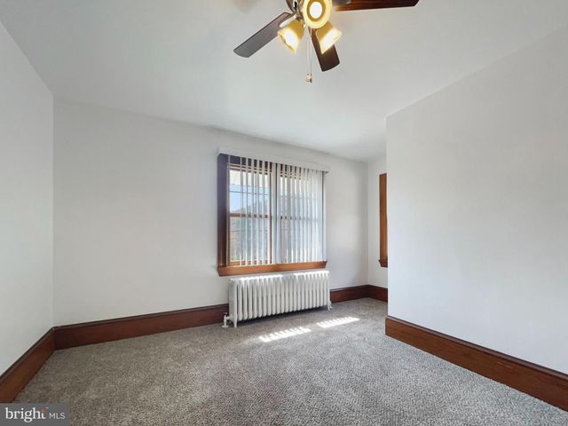 794 CLAREMONT AVE, Tamaqua, PA 18252