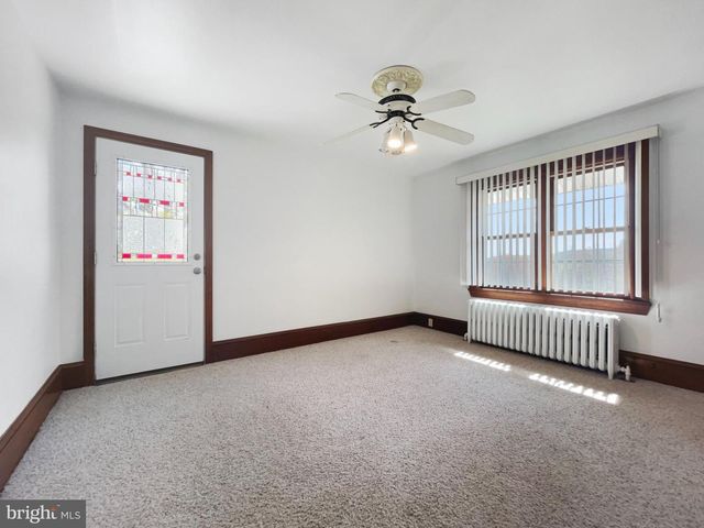 794 CLAREMONT AVE, Tamaqua, PA 18252