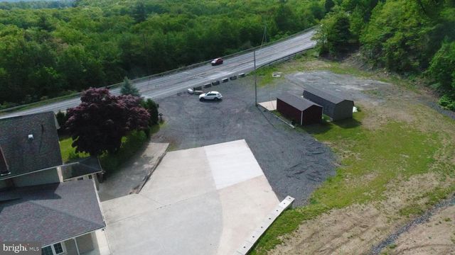 794 CLAREMONT AVE, Tamaqua, PA 18252