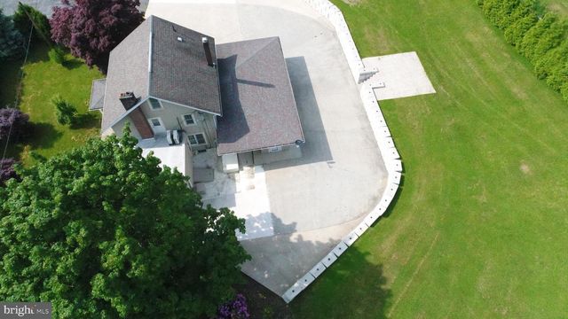 794 CLAREMONT AVE, Tamaqua, PA 18252