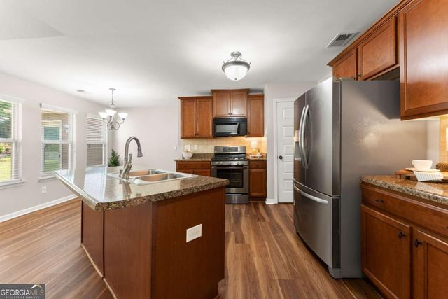 3875 Spring Ridge Drive, Cumming, GA 30028