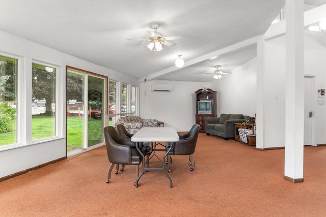 9024 N Country Homes Blvd, Spokane, WA 99218