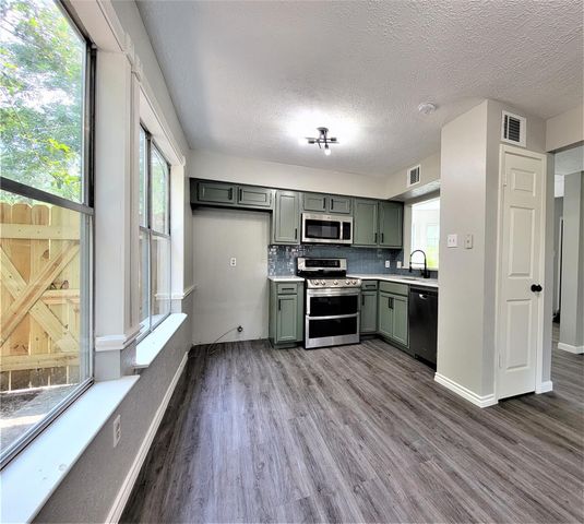 5110 Shady Gardens Drive, Houston, TX 77339