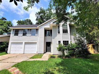 5110 Shady Gardens Drive, Houston, TX 77339