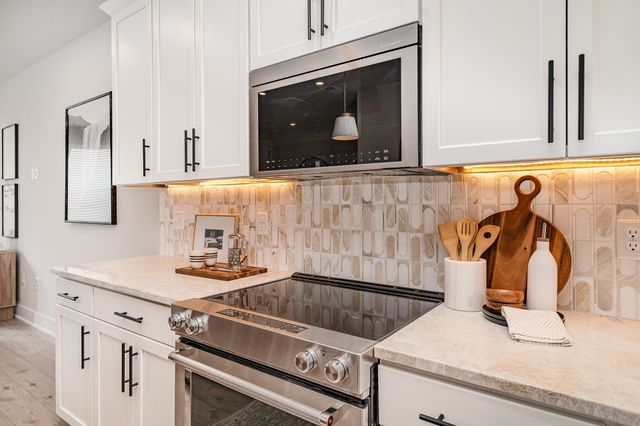 136 Zola Aly, Nashville, TN 37209