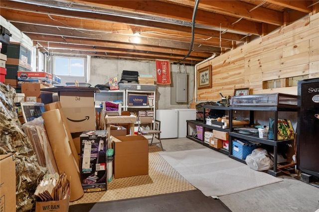 290 W Westhoff Place, Gardner, KS 66030