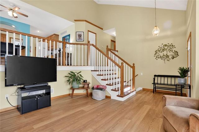 290 W Westhoff Place, Gardner, KS 66030