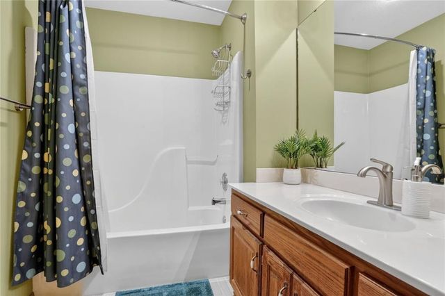 290 W Westhoff Place, Gardner, KS 66030