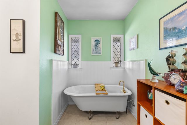 403 Muskrat Place, Greenville, TX 75402