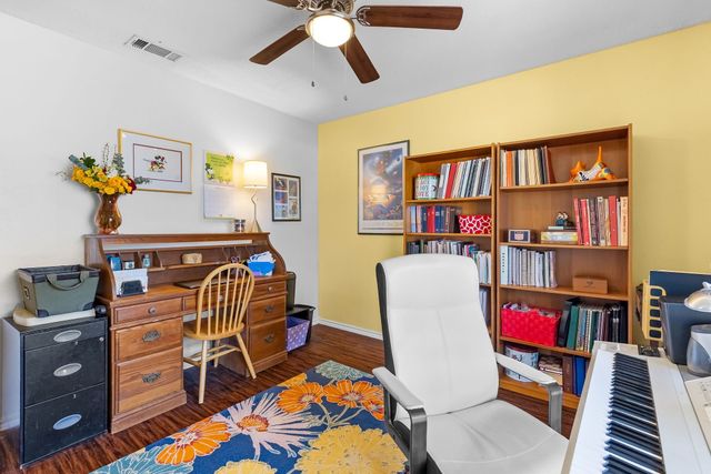 403 Muskrat Place, Greenville, TX 75402