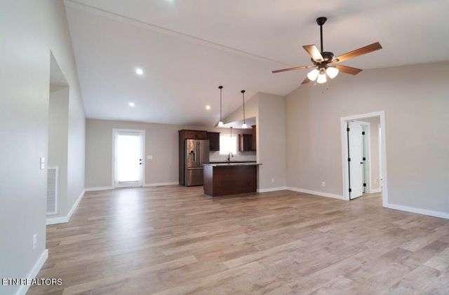 4346 Monterey Hwy, Sparta, TN 38583