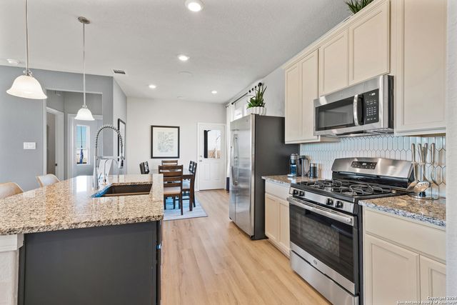 9311 KINSEL PARK, Converse, TX 78109