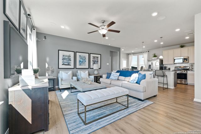 9311 KINSEL PARK, Converse, TX 78109