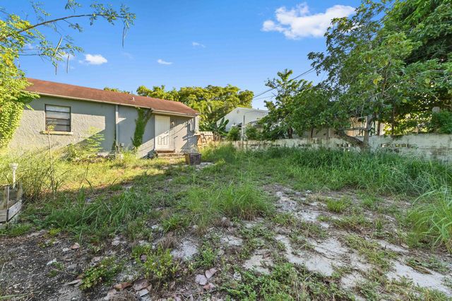 811 32nd Street, West Palm Beach, FL 33407
