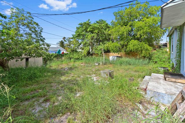 811 32nd Street, West Palm Beach, FL 33407