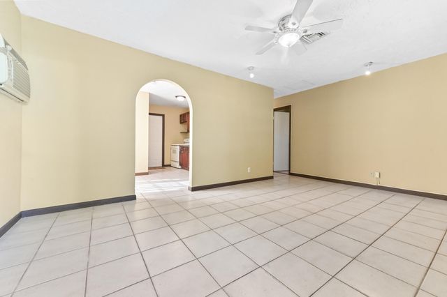 811 32nd Street, West Palm Beach, FL 33407