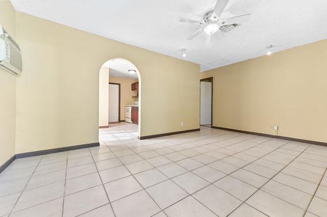 811 32nd Street, West Palm Beach, FL 33407