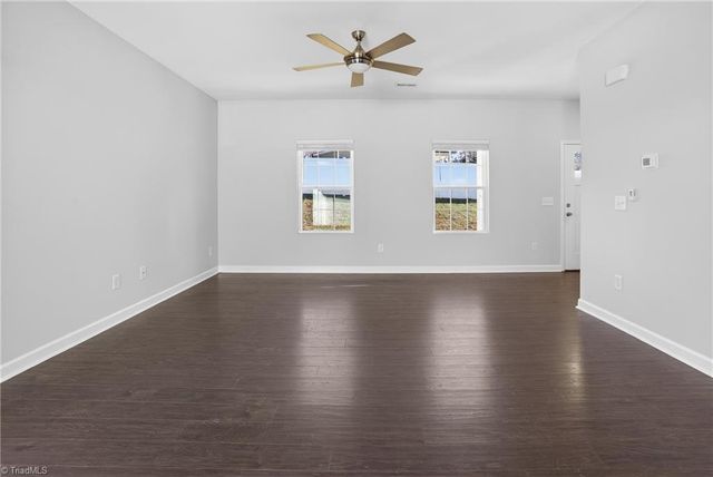 4434 Gracemont Drive, Winston-salem, NC 27106