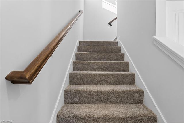 4434 Gracemont Drive, Winston-salem, NC 27106