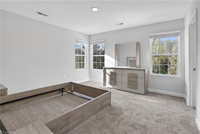 4434 Gracemont Drive, Winston-salem, NC 27106