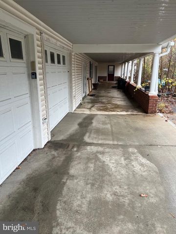 19809 POINT LOOKOUT RD, Lexington Park, MD 20653