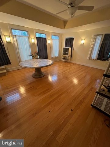 19809 POINT LOOKOUT RD, Lexington Park, MD 20653