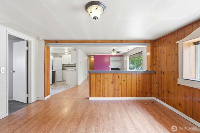 5705 238th Street SW, Mountlake Terrace, WA 98043