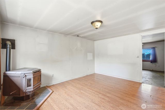 5705 238th Street SW, Mountlake Terrace, WA 98043