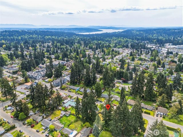 5705 238th Street SW, Mountlake Terrace, WA 98043