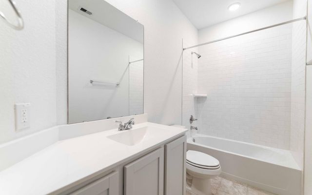428 Monarch Trail, Huntsville, TX 77320