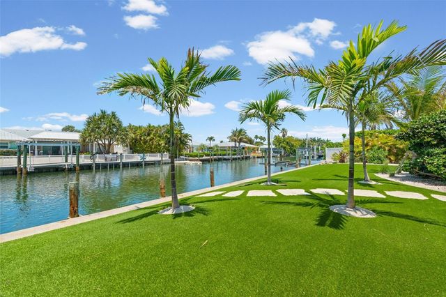 528 KEY ROYALE DRIVE, Holmes Beach, FL 34217