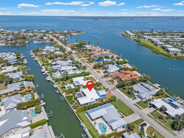 528 KEY ROYALE DRIVE, Holmes Beach, FL 34217