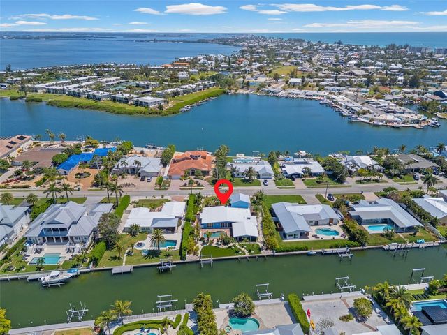 528 KEY ROYALE DRIVE, Holmes Beach, FL 34217