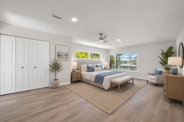 528 KEY ROYALE DRIVE, Holmes Beach, FL 34217
