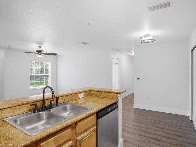 14900 Pleasant Bay LN 7104, Naples, FL 34119